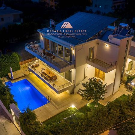 Luxury Villa Loutraki With Private Heated Pool 外观 照片