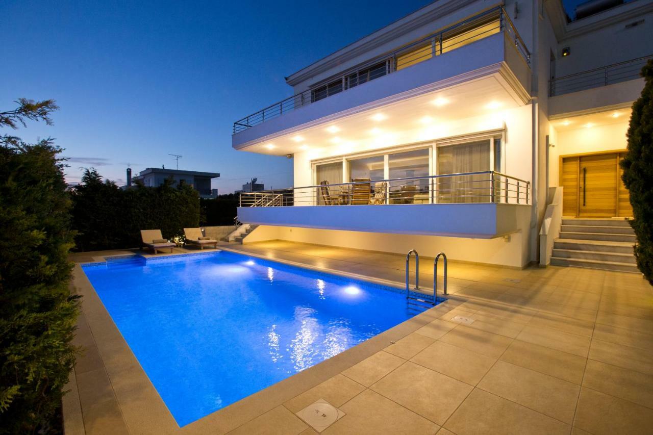 Luxury Villa Loutraki With Private Heated Pool 外观 照片